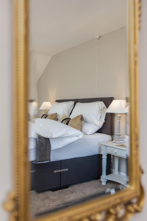 Luxury Farmhouse With Stunning Views And Hot Tub Ebberston Eksteriør bilde
