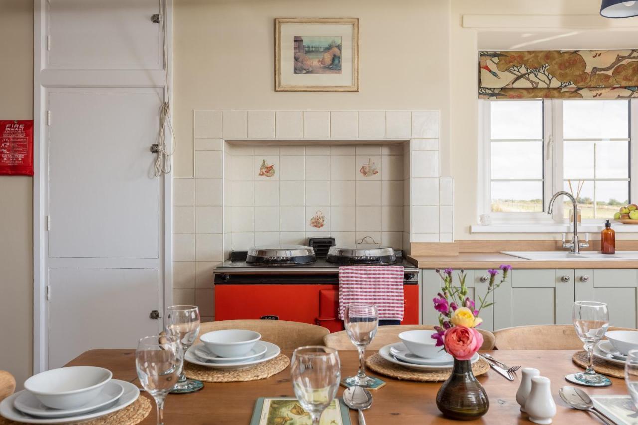 Luxury Farmhouse With Stunning Views And Hot Tub Ebberston Eksteriør bilde