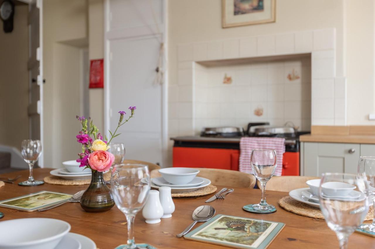 Luxury Farmhouse With Stunning Views And Hot Tub Ebberston Eksteriør bilde